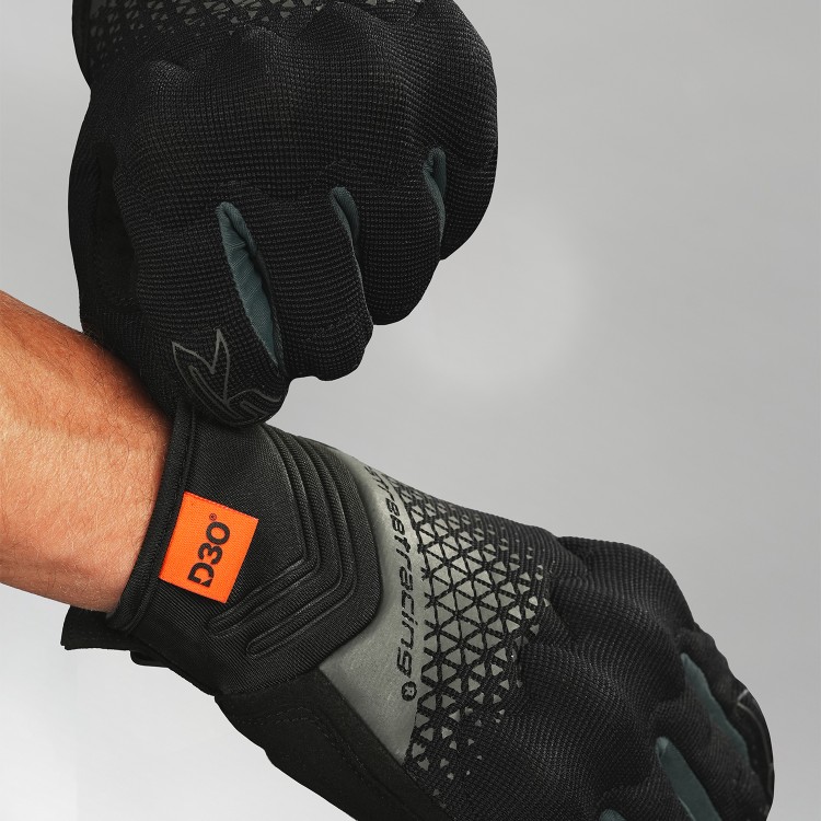 Nowe 4SR Street Gloves z ochroną D3O® - Street Gloves